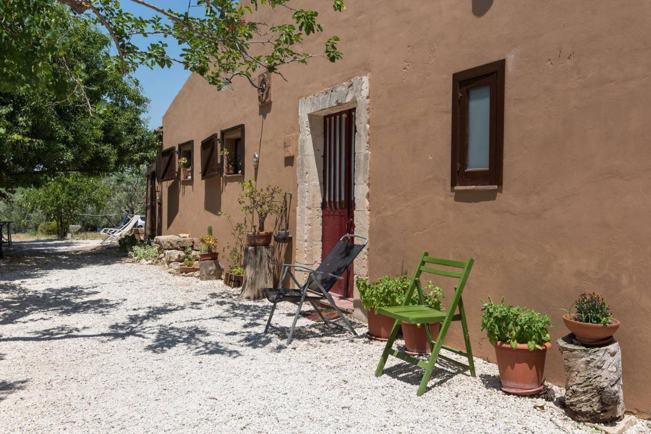 Agriturismo Terra Di Pace Noto Ngoại thất bức ảnh